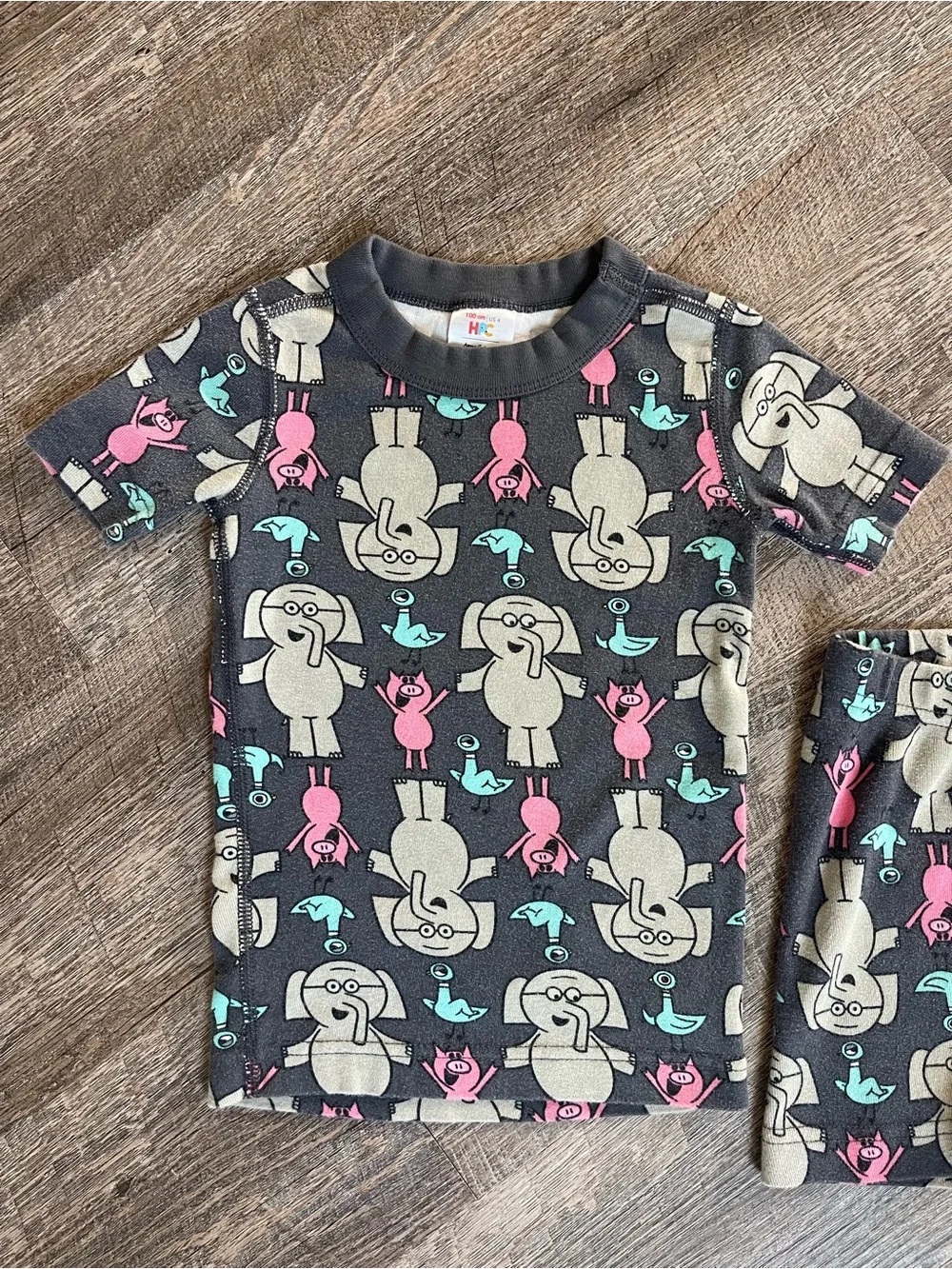 Hanna Andersson shorts pj set Elephant Piggie Pigeon book characters unisex